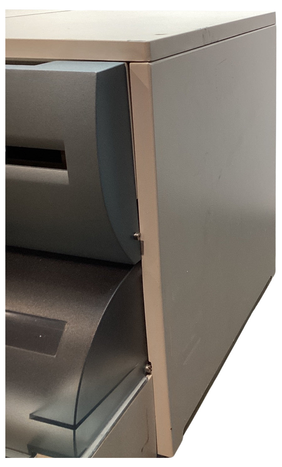 BIOMERIEUX VITEK 2 XL FULLY AUTOMATED MICROBIOLOGICAL ANALYZER