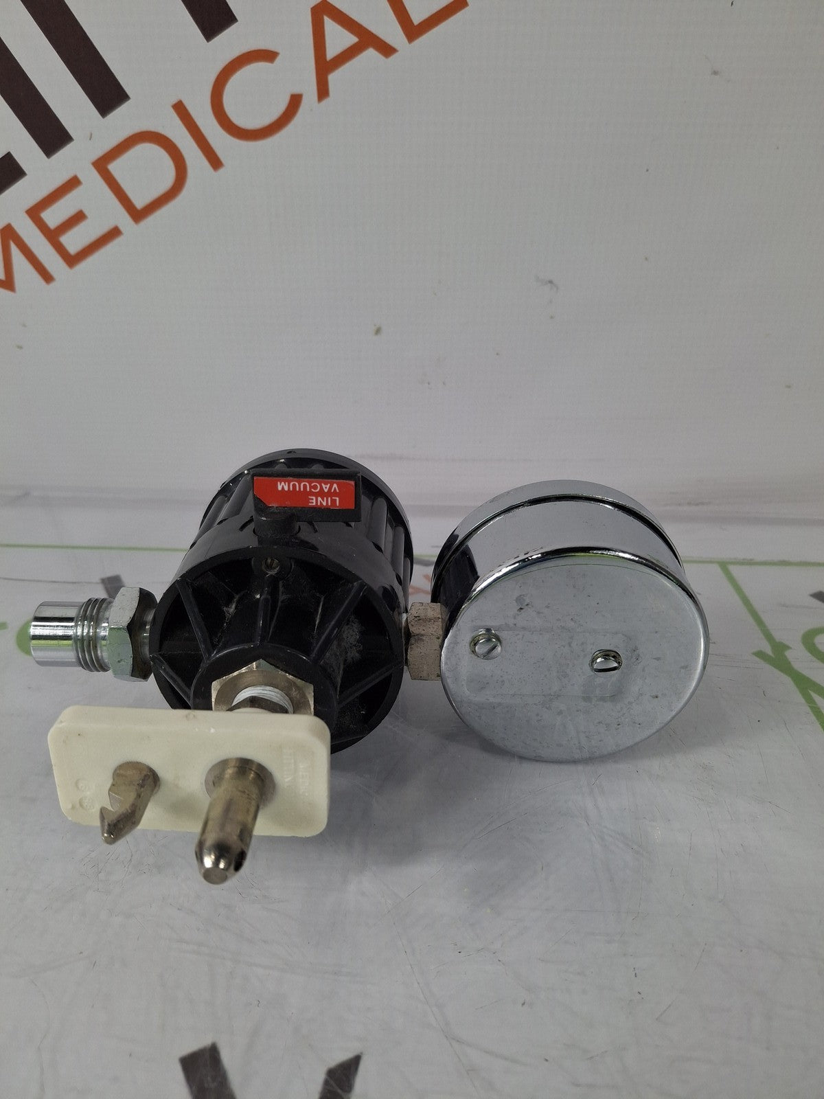 Puritan Bennett Vacuum Regulator