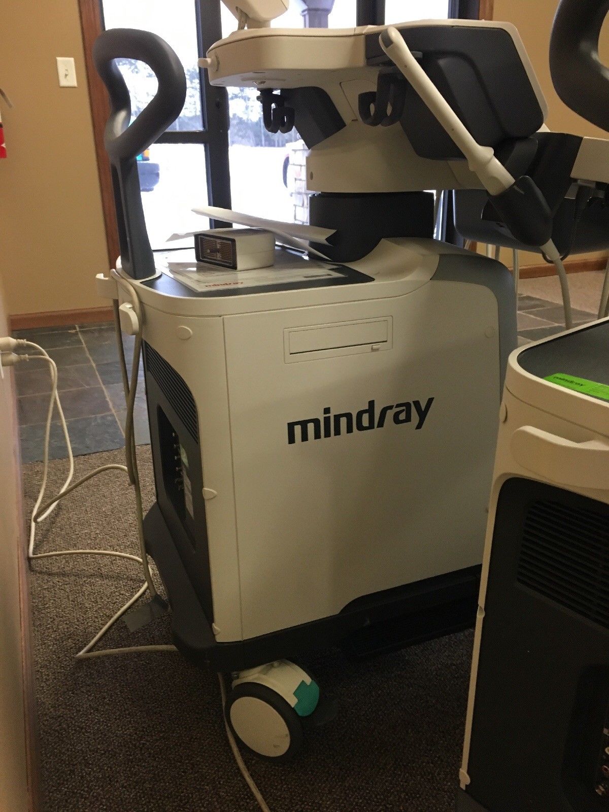 Mindray ultrasound dc-8 DIAGNOSTIC ULTRASOUND MACHINES FOR SALE