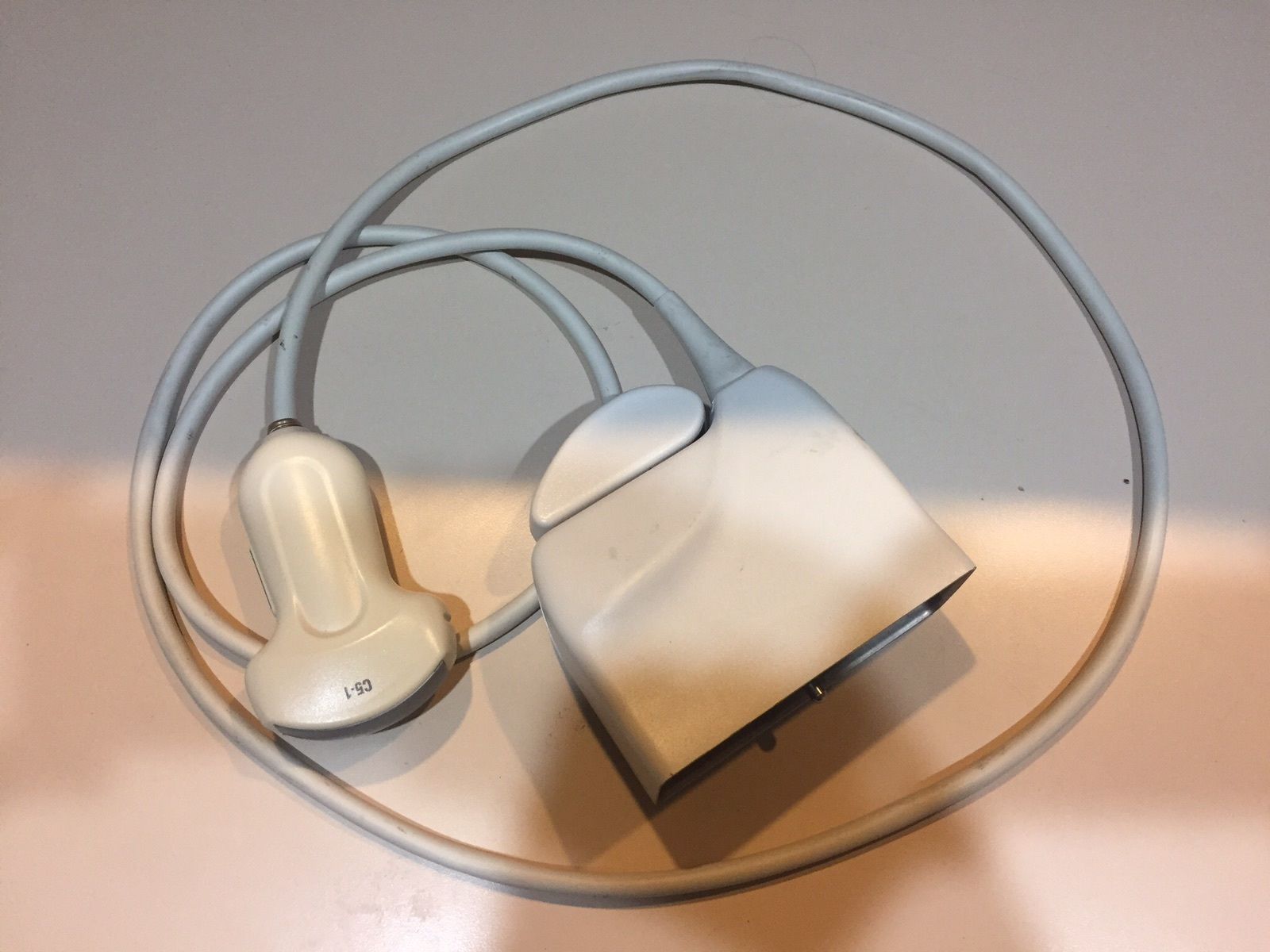 a robe devucesitting on top of a table