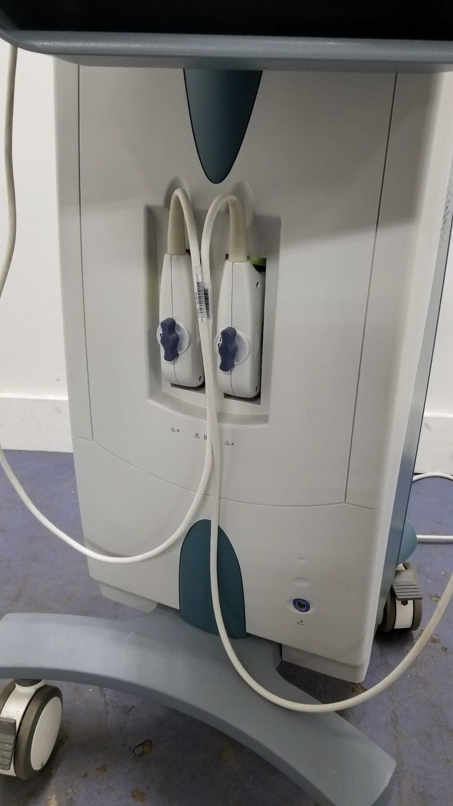 Mindray DigiPrince Model DP-9900 Ultrasound Diagnostic System w/ 2 Transducers DIAGNOSTIC ULTRASOUND MACHINES FOR SALE