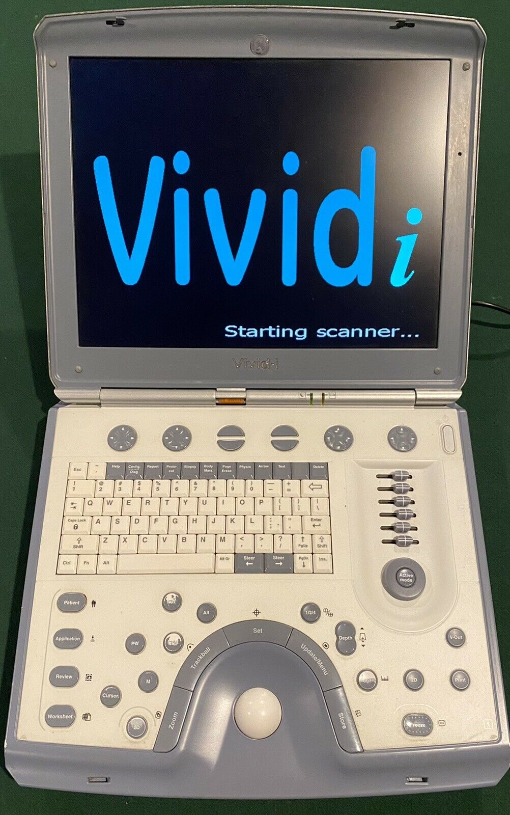 GE Vivid-i Ultrasound Machine (including carrying cases and two probes) DIAGNOSTIC ULTRASOUND MACHINES FOR SALE