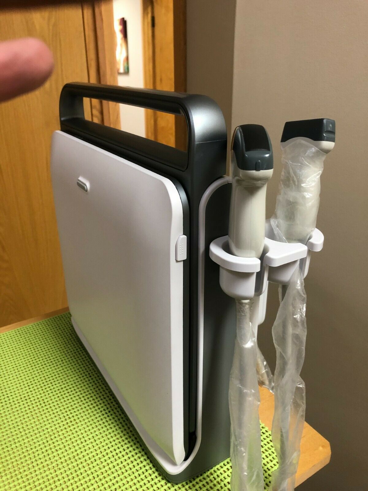 SONO ミトン StudSensor™ L70 | Center Finding Stud Finder | Zircon