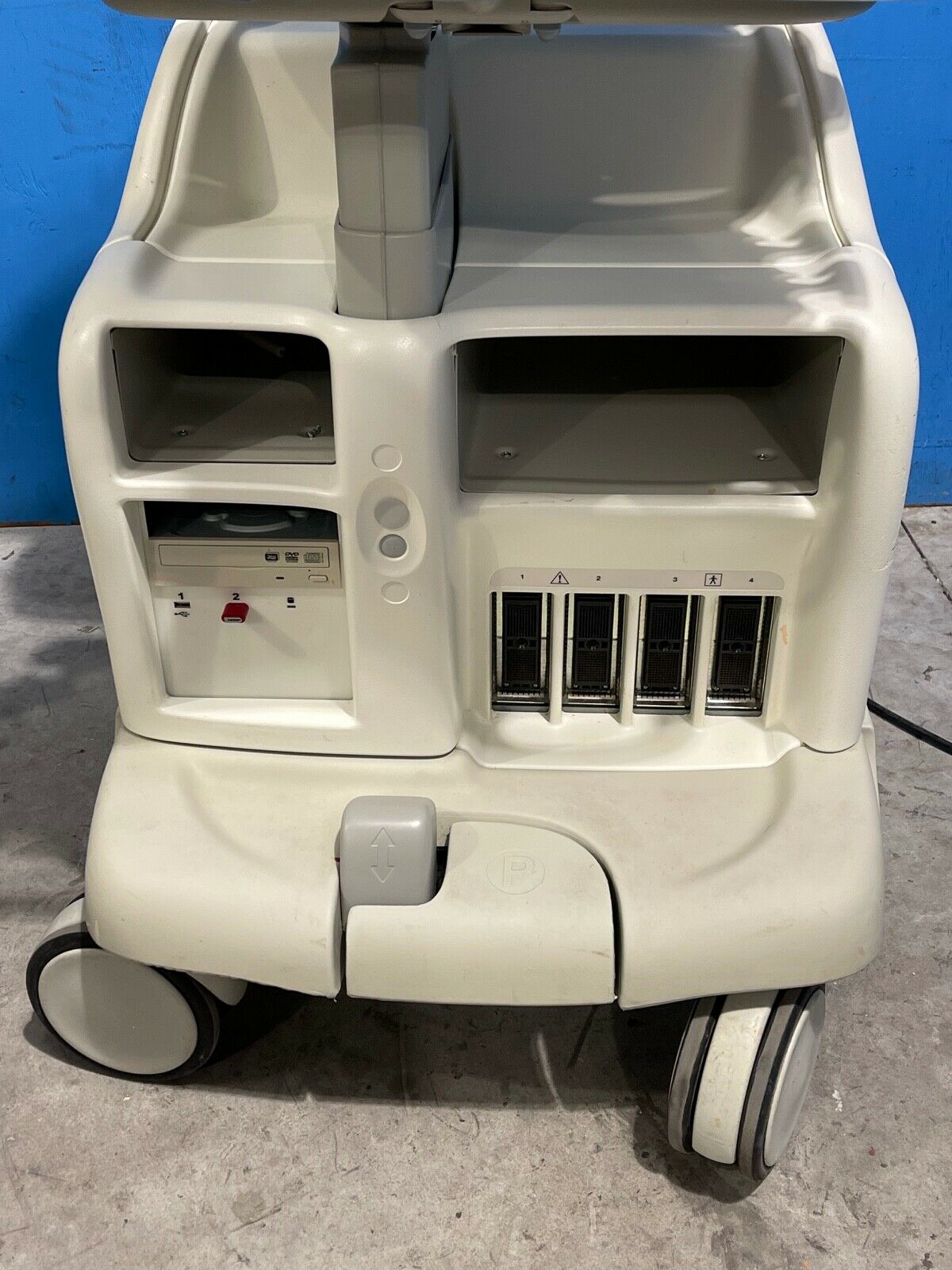 GE Logiq 9 Ultrasound DIAGNOSTIC ULTRASOUND MACHINES FOR SALE