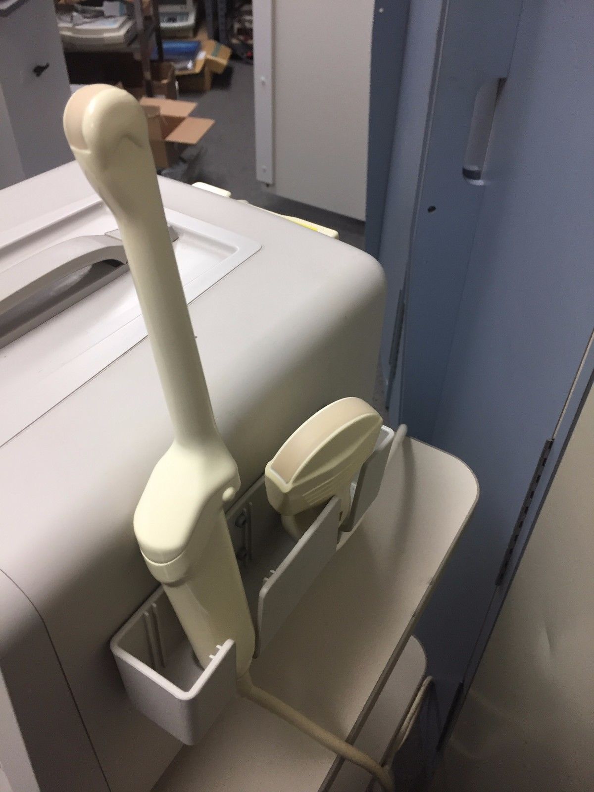 Hitachi EUB-405 Plus Ultrasound / 2 probes / 2 transducer port / printer DIAGNOSTIC ULTRASOUND MACHINES FOR SALE