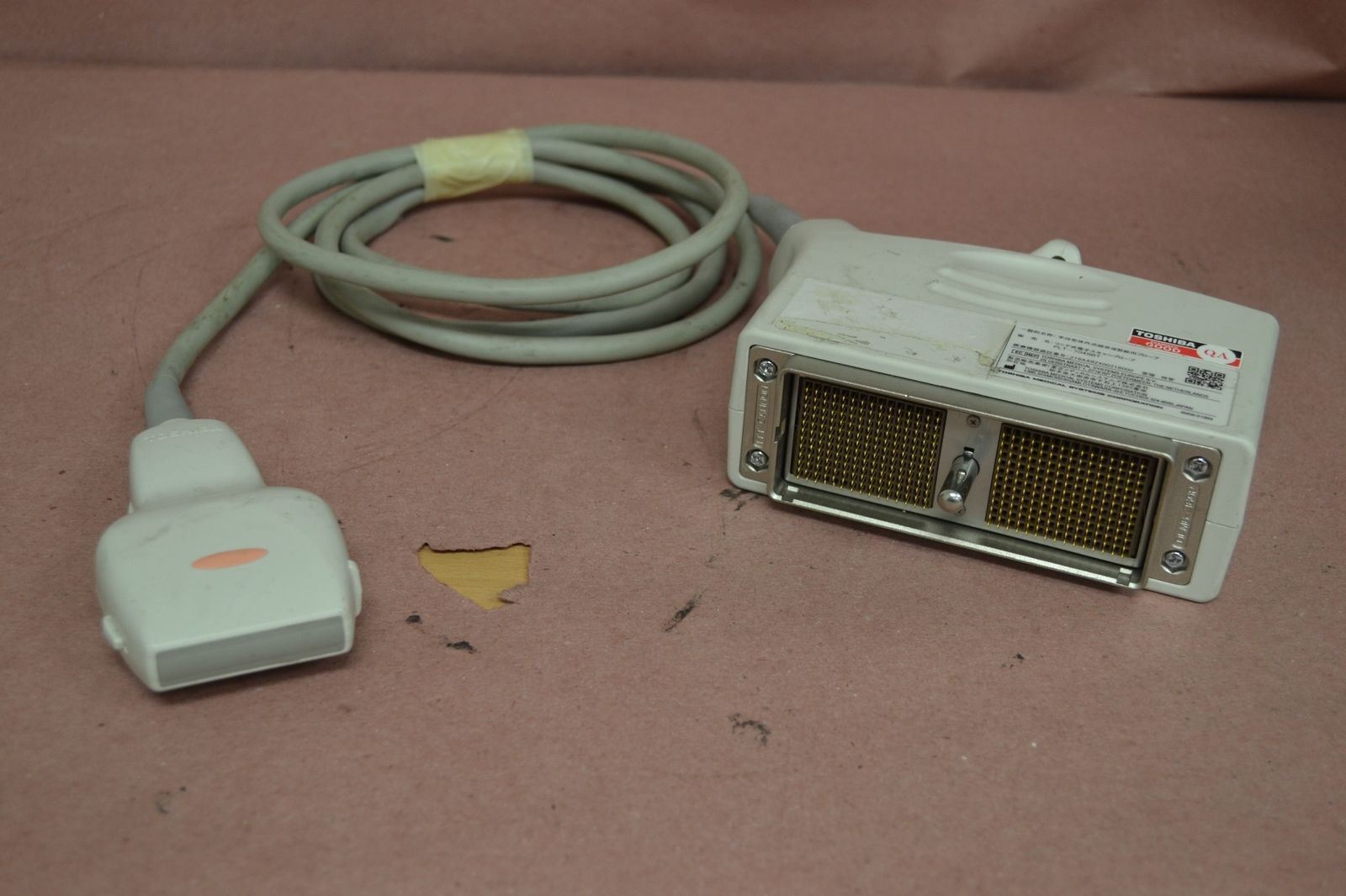 Toshiba Artida PLT-704SBT 11-4.8MHz Linear Ultrasound Transducer Probe J1625 DIAGNOSTIC ULTRASOUND MACHINES FOR SALE