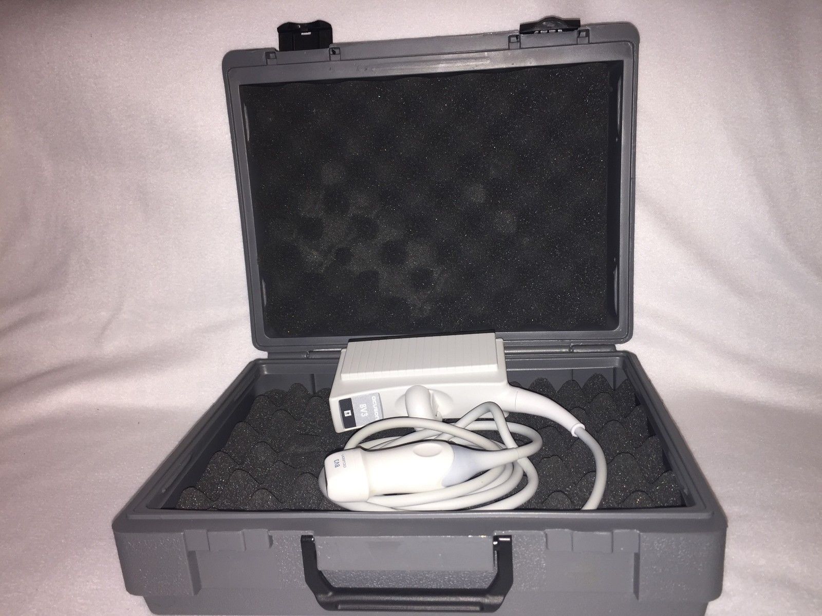 Acuson 8V3 Ultrasound Probe with Case - Tested - Warranty DIAGNOSTIC ULTRASOUND MACHINES FOR SALE