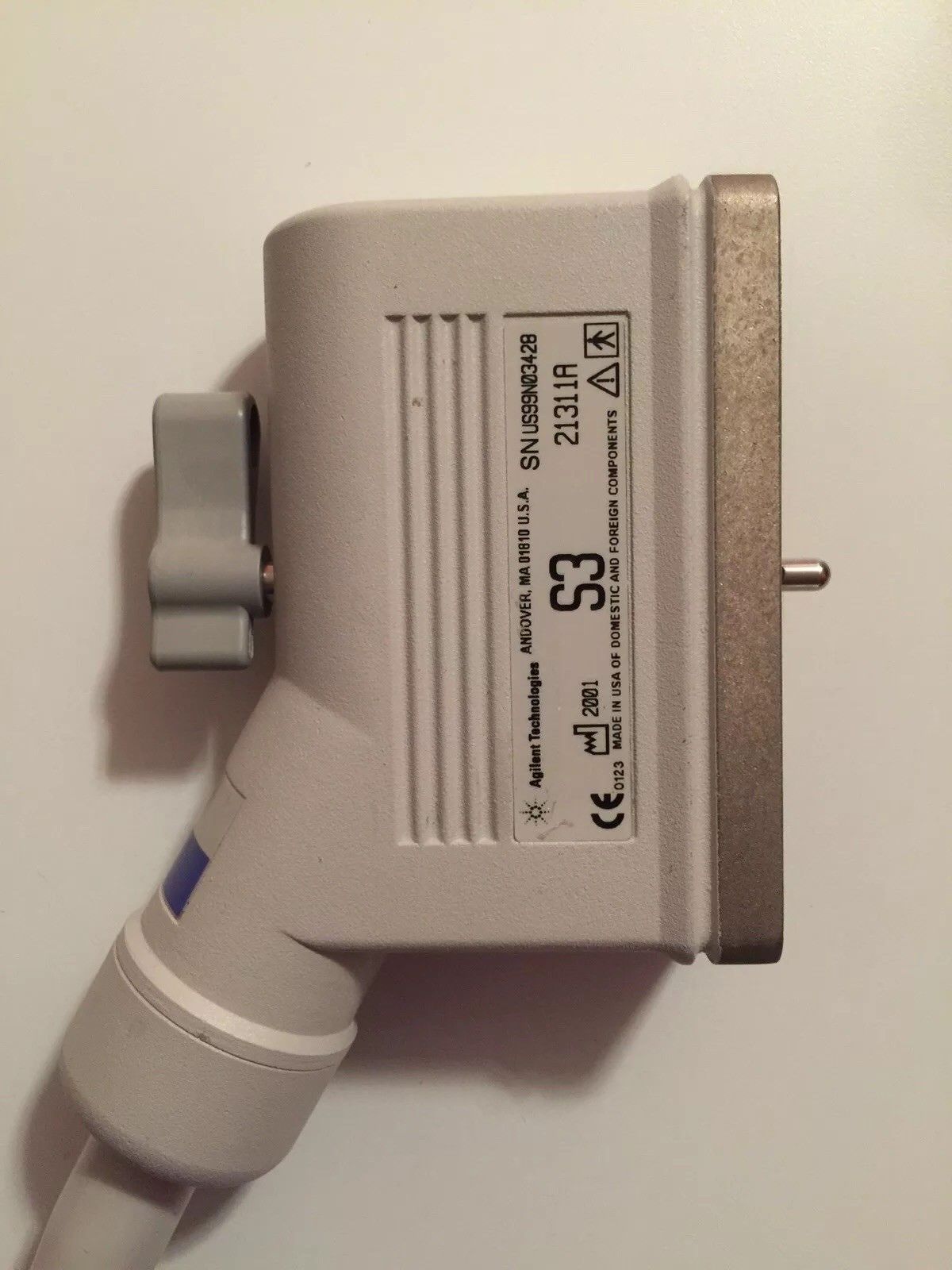 closeup of probe label connector