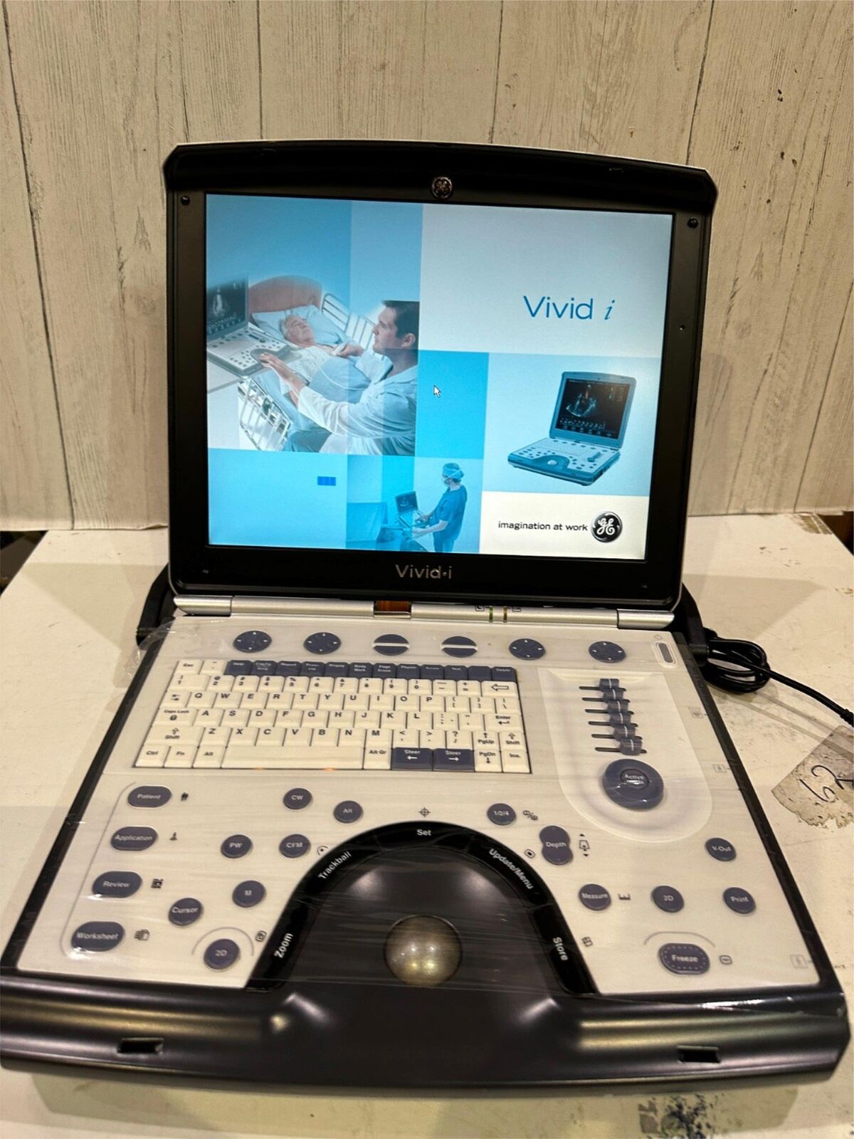 BT12 GE VIVID I PORTABLE ULTRASOUND MACHINE &3S -RS PROBE 2007, ALL OPTIONS DIAGNOSTIC ULTRASOUND MACHINES FOR SALE