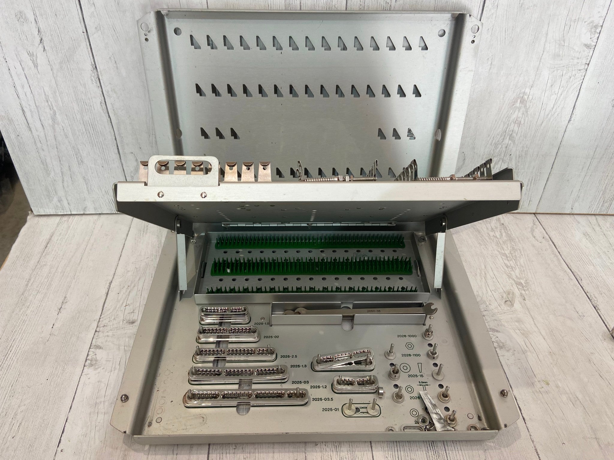 AcroMed VSP Implant Set 17.5"x13"x2.5" DIAGNOSTIC ULTRASOUND MACHINES FOR SALE