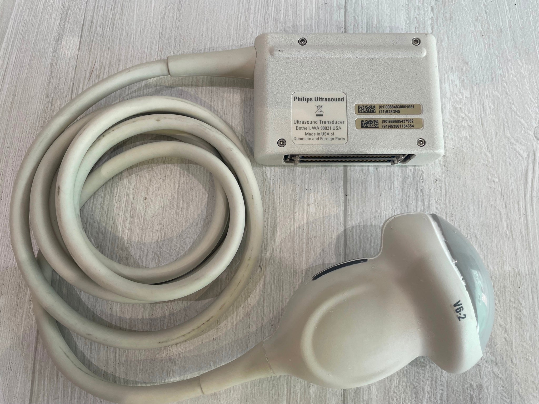 Philips V6-2 Compact Ultrasound Probe Transducer - DIAGNOSTIC