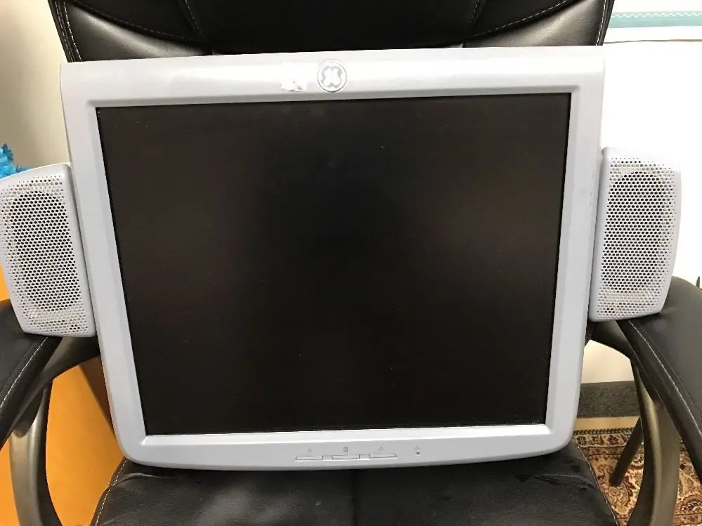 GE Ultrasound  19" LCD Monitor Model 5212808/GA700 DIAGNOSTIC ULTRASOUND MACHINES FOR SALE
