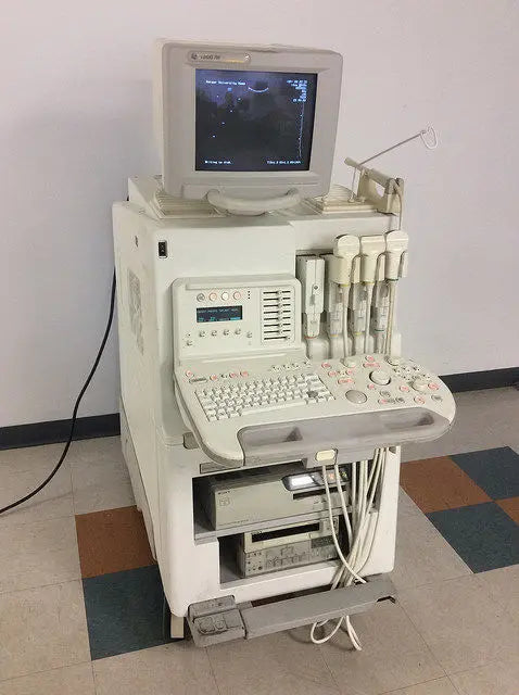 GE LOGIQ 700 Expert ULTRASOUND W/ 618e, 548c, 546L & 348C Probes DIAGNOSTIC ULTRASOUND MACHINES FOR SALE