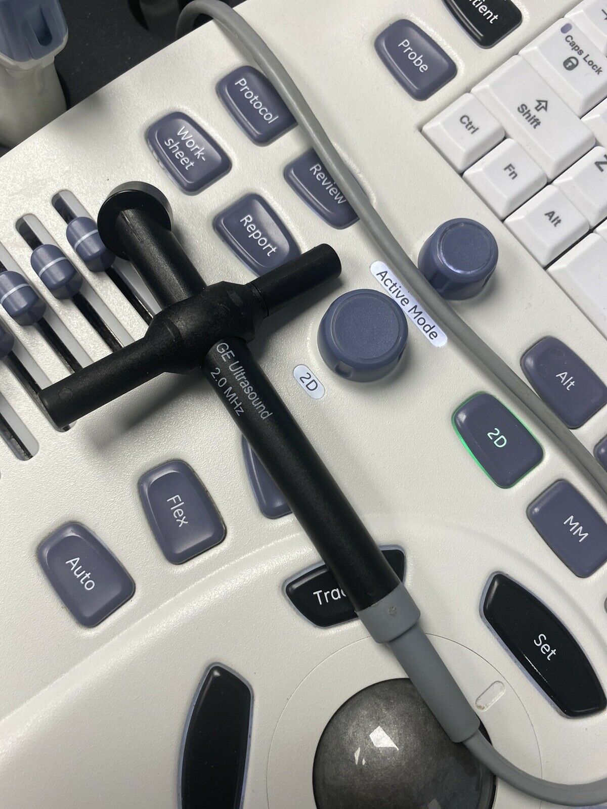 GE Vivid S6 Cardiovascular Ultrasound 2 probes Medical Equipment DIAGNOSTIC ULTRASOUND MACHINES FOR SALE