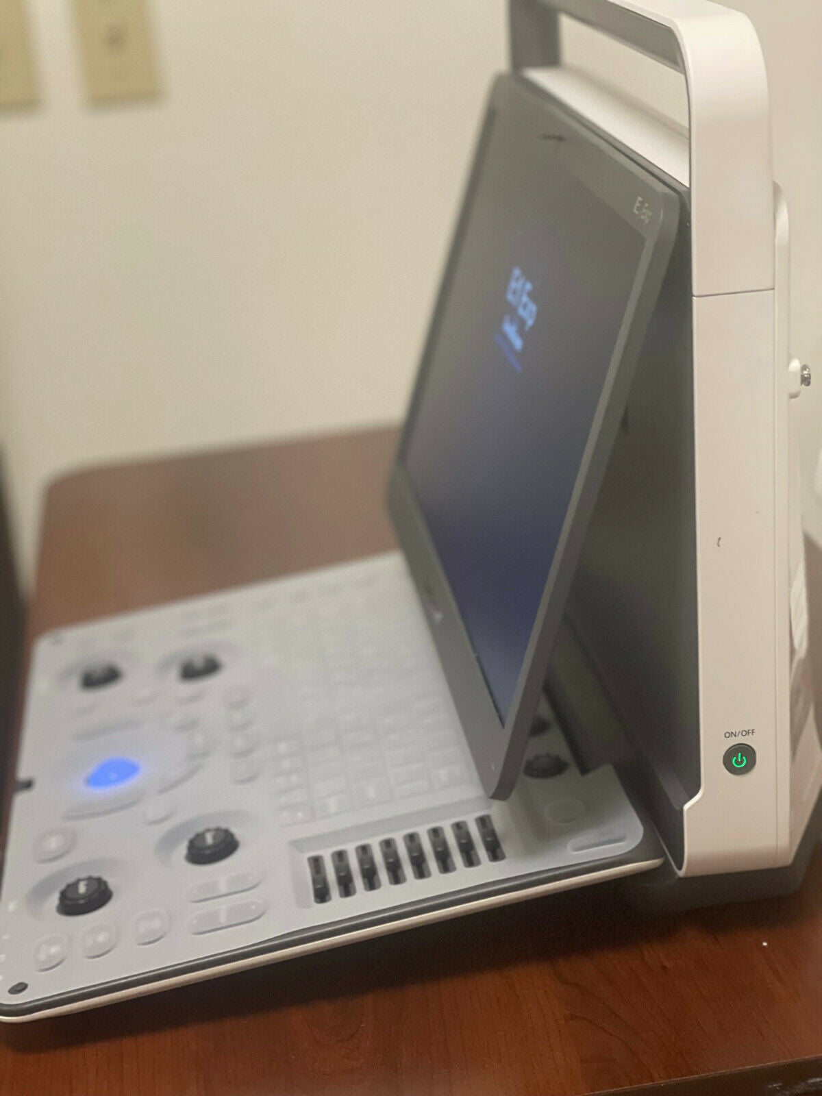 Sonoscape EXP Ultrasound Used, in Excellent condition, only used for 6 Months DIAGNOSTIC ULTRASOUND MACHINES FOR SALE