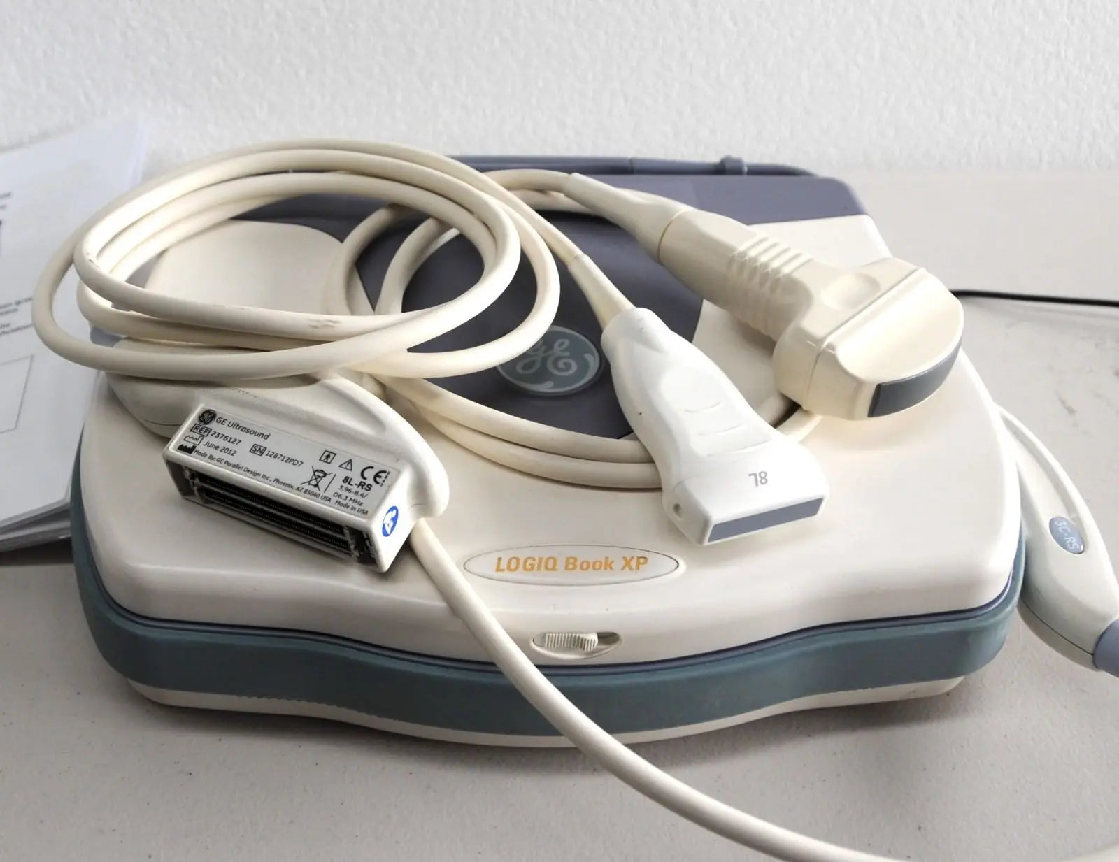 GE Logiq Book XP with 2 x Ultrasound Probes. Linear and Convex 2011 DIAGNOSTIC ULTRASOUND MACHINES FOR SALE