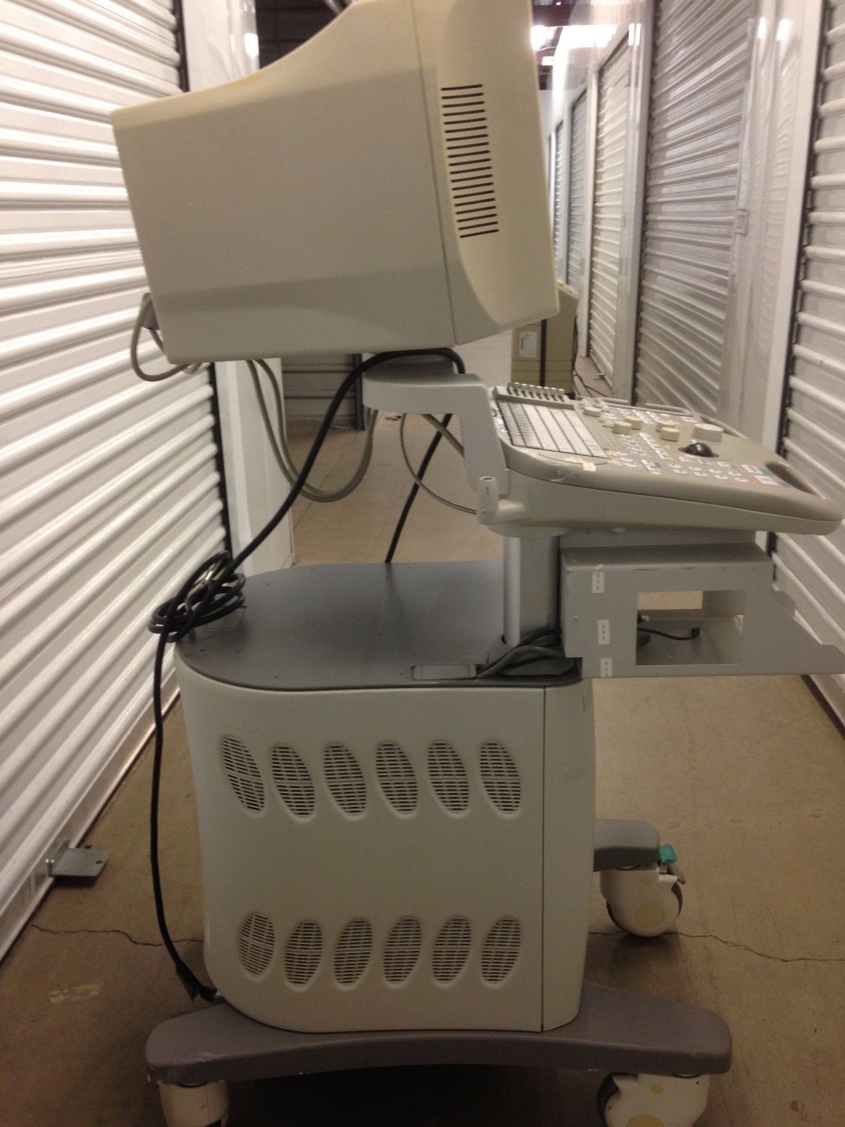 Aloka Model SSD-3500 Pediatric Ultrasound DIAGNOSTIC ULTRASOUND MACHINES FOR SALE