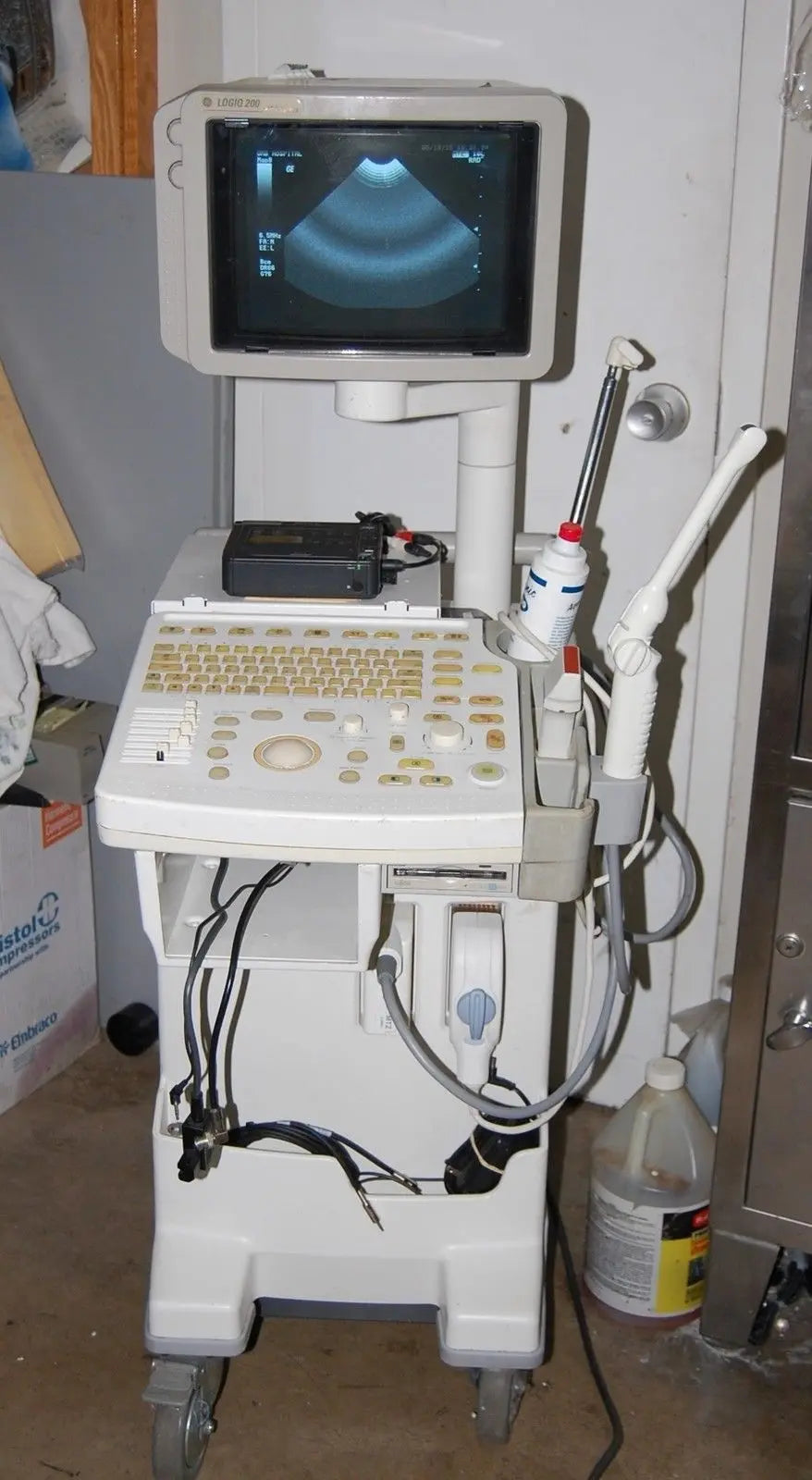 GE Logiq 200 Pro Ultrasound with 2 Transducer Probe Imaging Urology OBGYN #12367 DIAGNOSTIC ULTRASOUND MACHINES FOR SALE