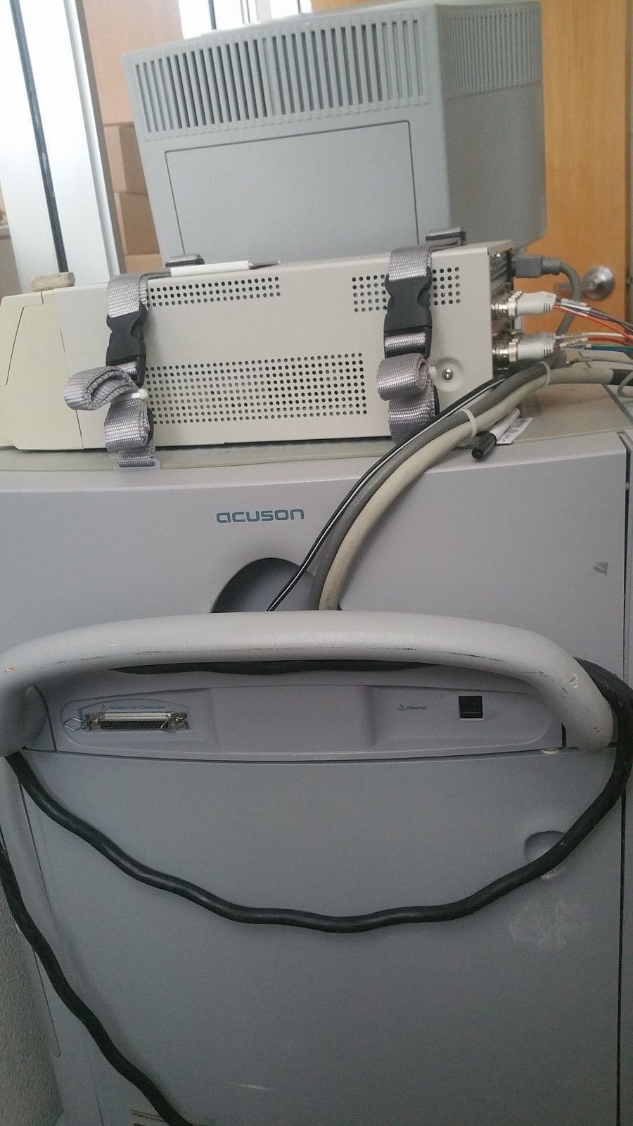 Acuson Sequoia 512 Ultrasound with 4 Probes DIAGNOSTIC ULTRASOUND MACHINES FOR SALE