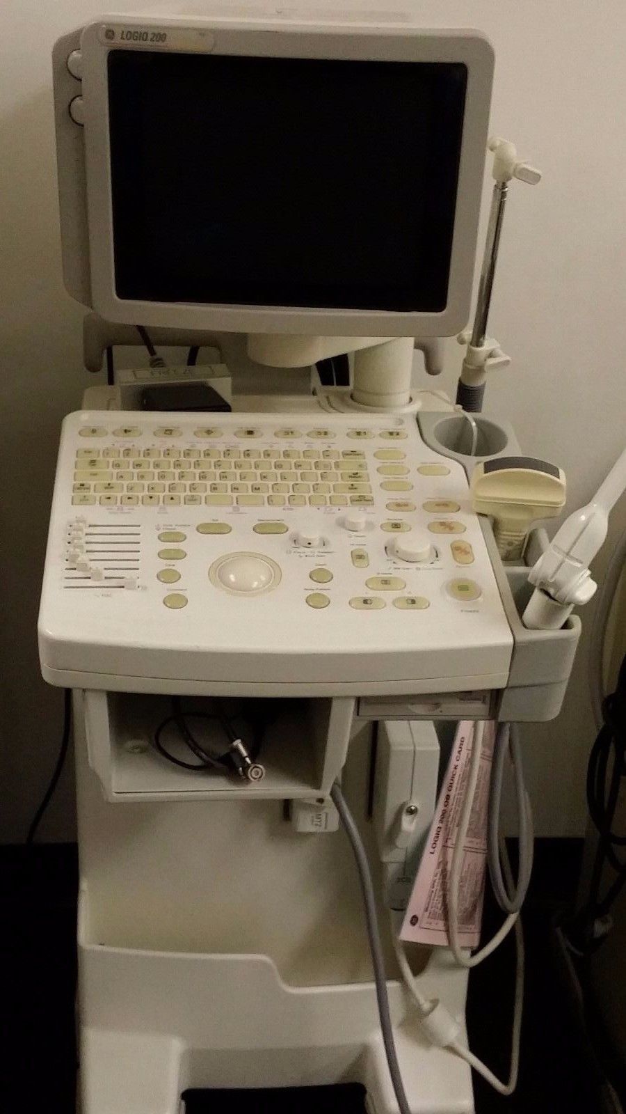 GE Logiq 200 Pro Ultrasound with 2 Transducer Probe Imaging Urology DIAGNOSTIC ULTRASOUND MACHINES FOR SALE
