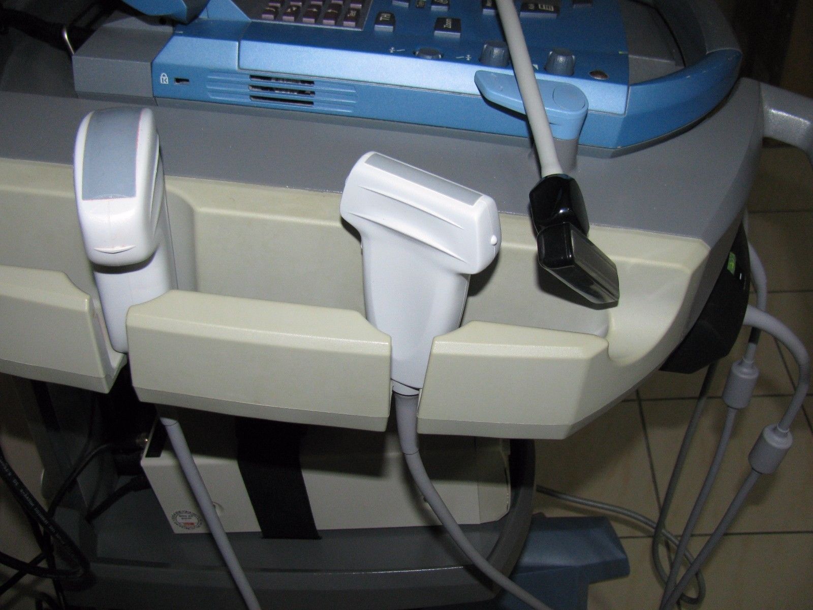 Ultrasound machine Sonosite Micromaxx with cart and three probes DIAGNOSTIC ULTRASOUND MACHINES FOR SALE