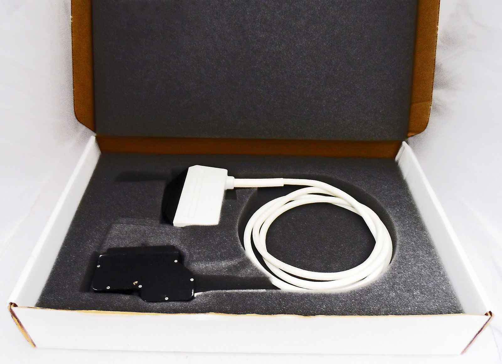 Diasonics Slightly Curved Linear Array Ultrasound Transducer Probe  100-01984-00 DIAGNOSTIC ULTRASOUND MACHINES FOR SALE