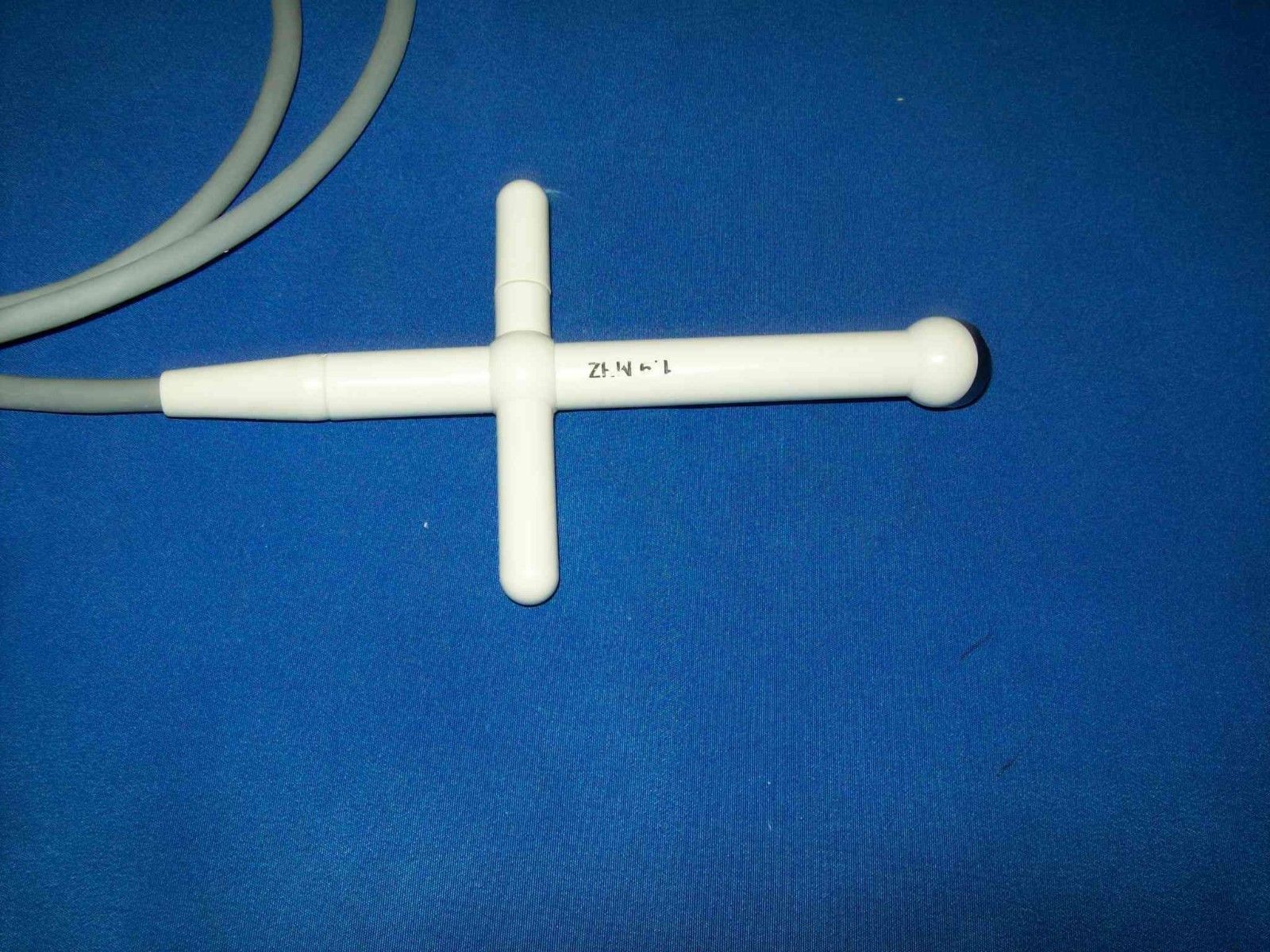 a close up of a tee probe head