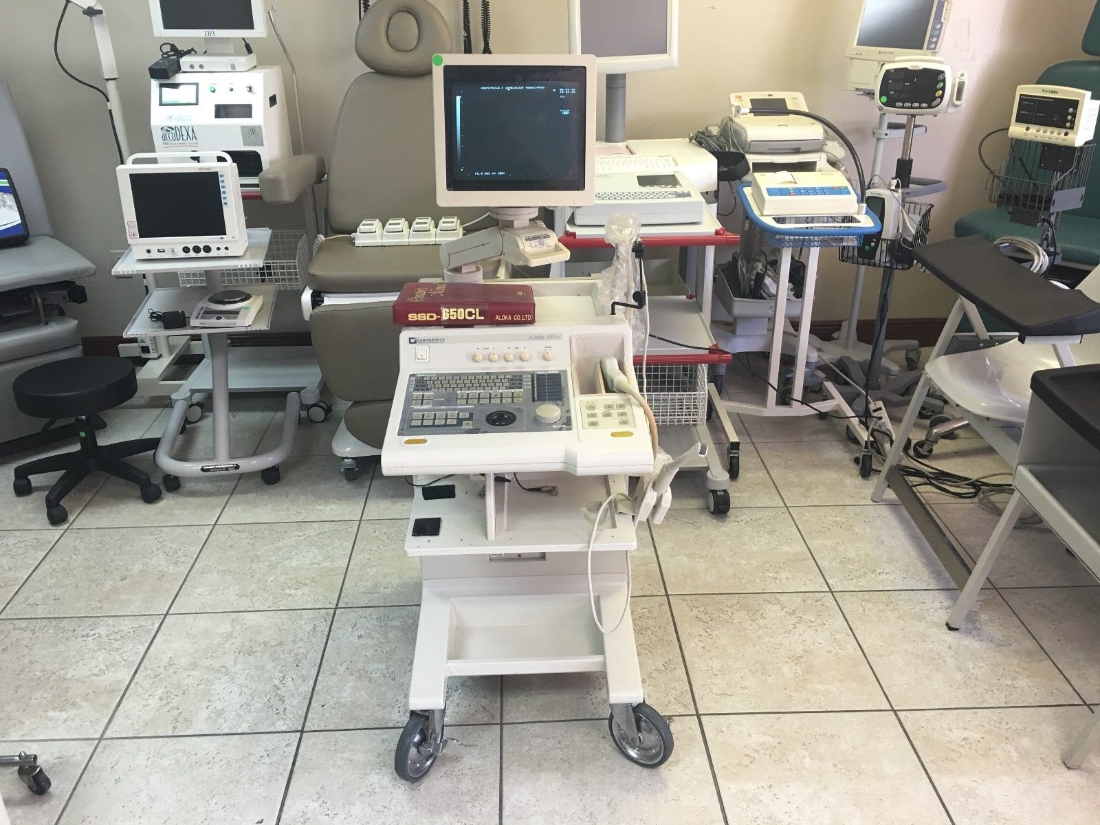 Ultrasound Diagnostic Aloka -SSD-650CL w/Probes DIAGNOSTIC ULTRASOUND MACHINES FOR SALE