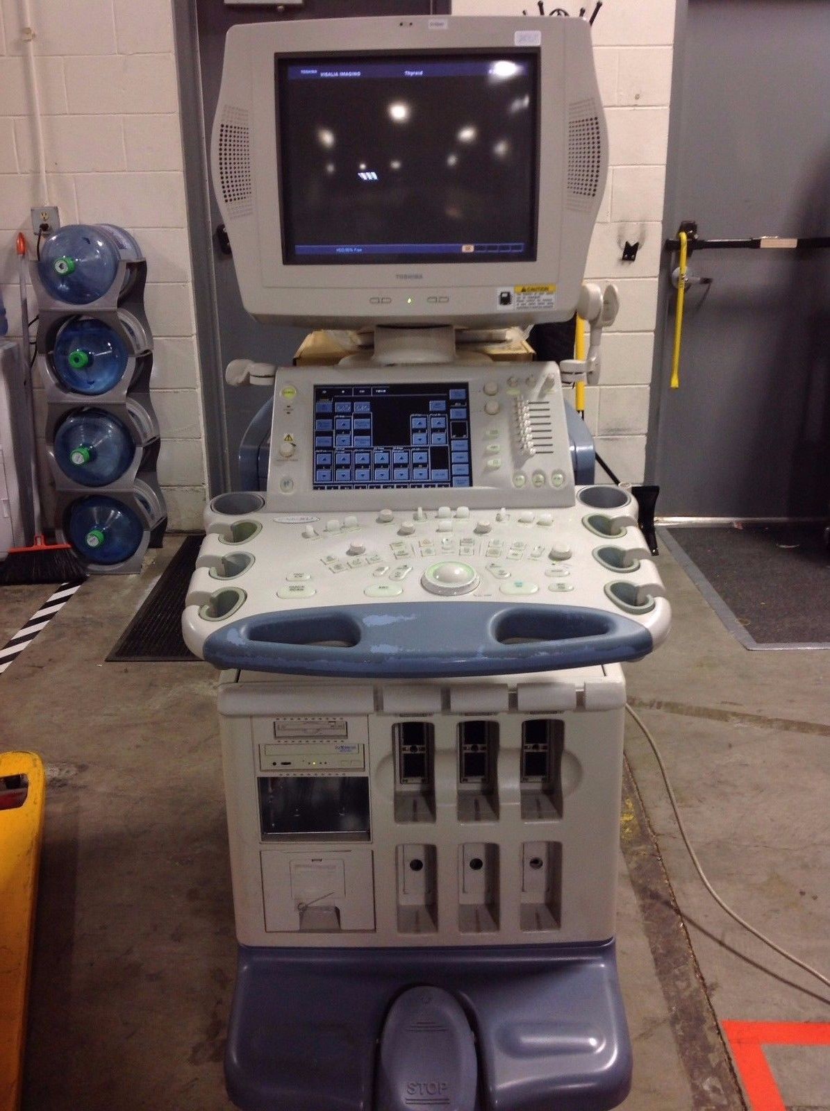 Toshiba Aplio XV CRT Ultrasound System DIAGNOSTIC ULTRASOUND MACHINES FOR SALE