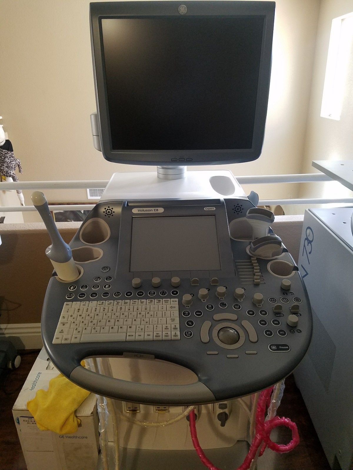 Voluson E8 ultrasound Refurbished by GE DIAGNOSTIC ULTRASOUND MACHINES FOR SALE