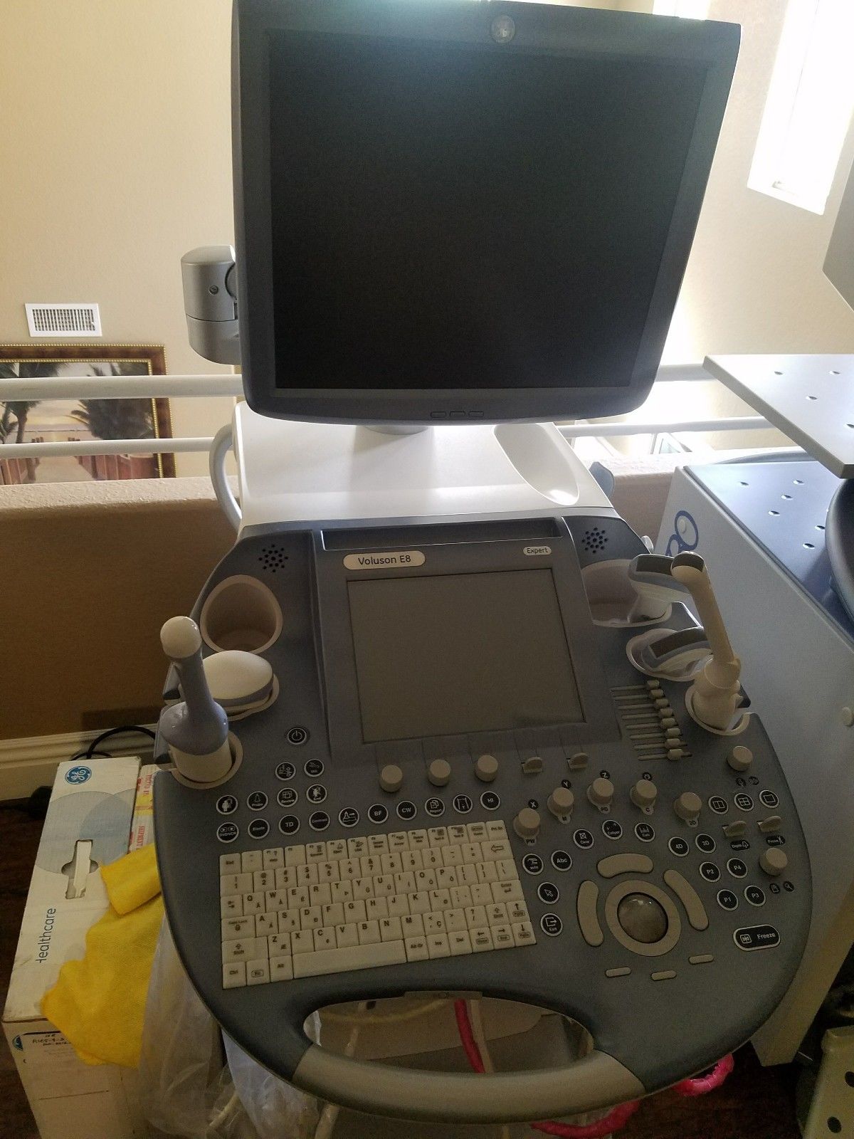 Voluson E8 ultrasound Refurbished by GE DIAGNOSTIC ULTRASOUND MACHINES FOR SALE