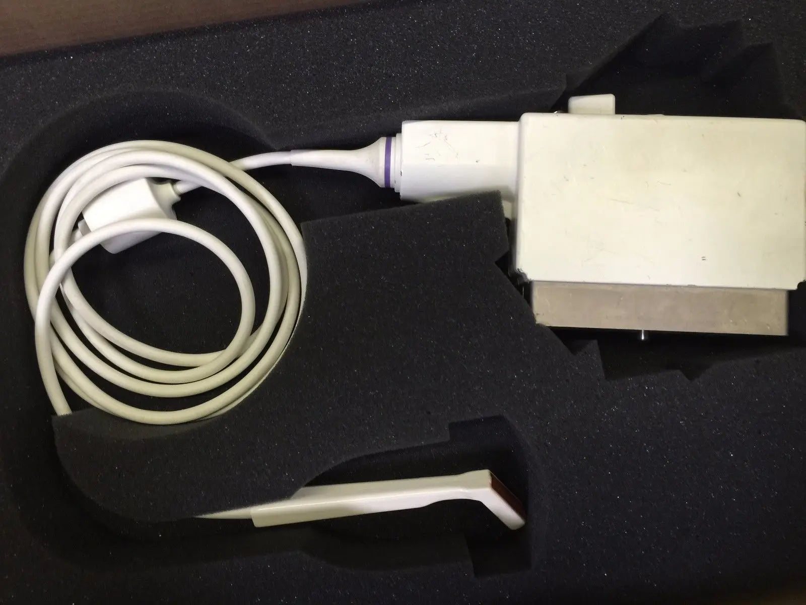 GE i12L Hockey Stick Ultrasound Transducer  for GE Logiq Systems DIAGNOSTIC ULTRASOUND MACHINES FOR SALE