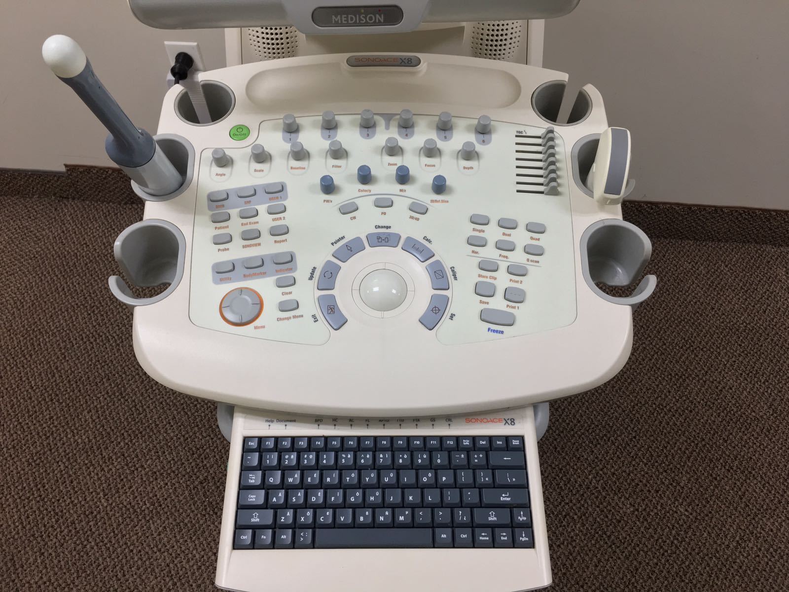 Medison SonoAce X8 OB/Gyn Ultrasound System w/ 3D5-9EK, 3D/4D, C2-8