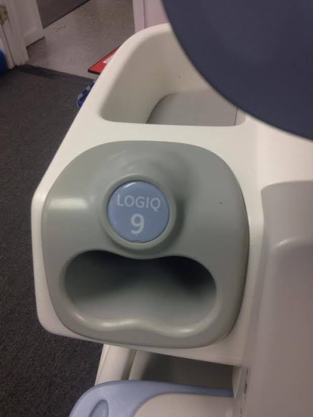GE Logiq 9 Ultrasound Machine With 4C, M12L, and E8C Probe Transducers DIAGNOSTIC ULTRASOUND MACHINES FOR SALE
