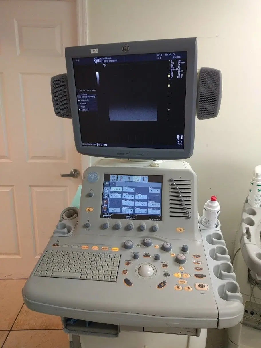 Used GE Logiq 7 Shared Service Ultrasound System - Flat Panel DIAGNOSTIC ULTRASOUND MACHINES FOR SALE